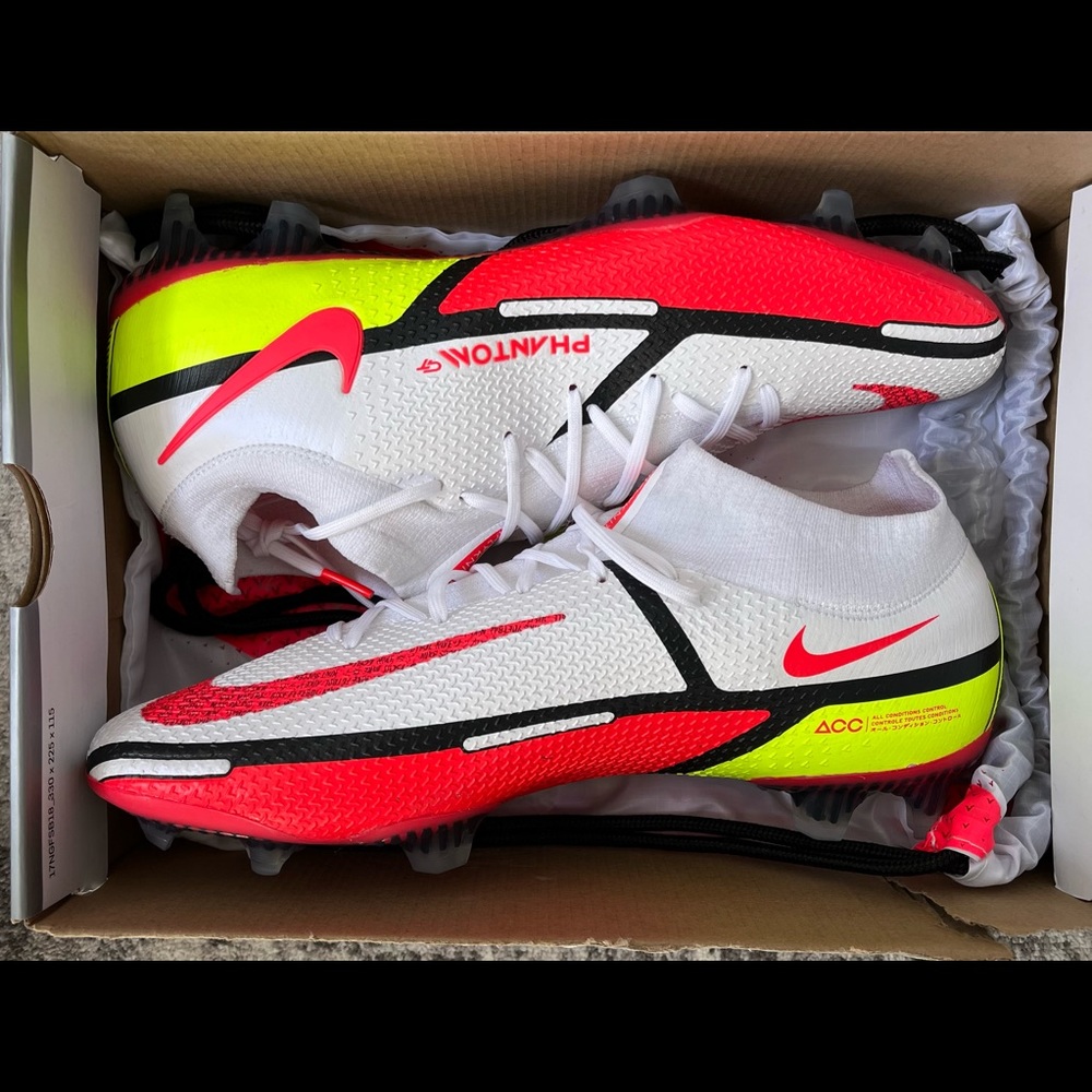 Nike Phantom soccer cleats FG